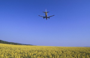 airplane-landing-z0n1