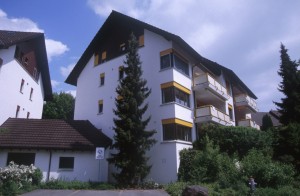 house-y9xz