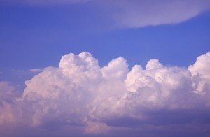 cloud-8cm4