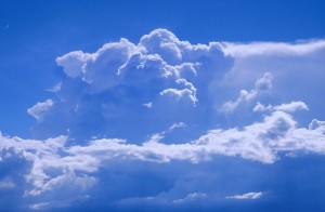 white-clouds-3bxg