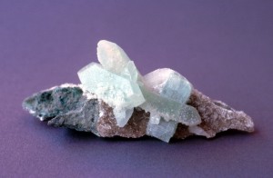 mineral-g73e